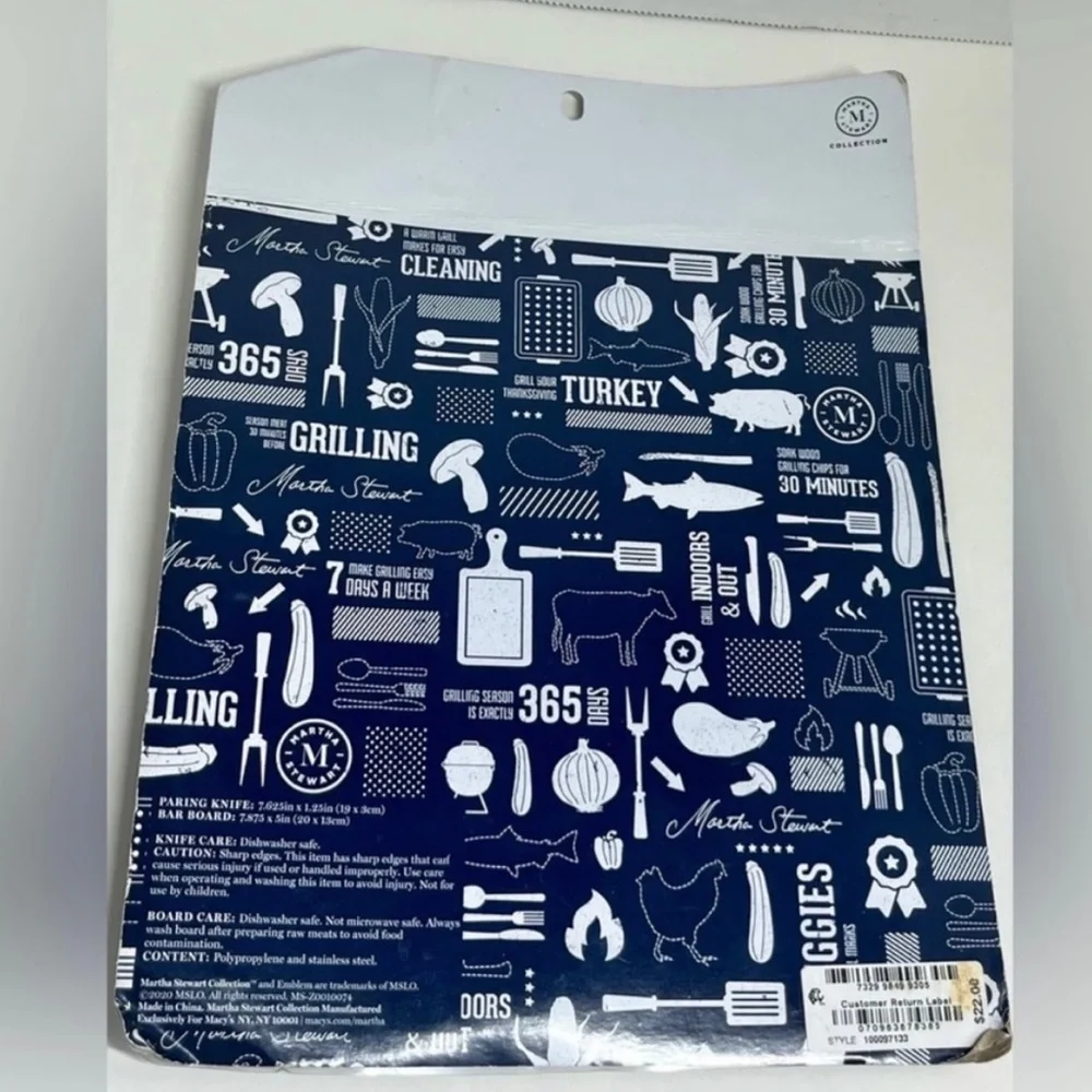 (BRAND NEW/SEALED) MARTHA STEWART COOK OUT PORTABLE CUTTING BOARD & PARING KNIFE
